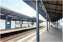 鉄道関連施設