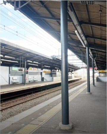鉄道施設